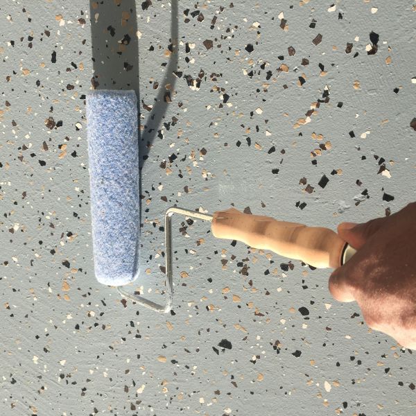 epoxy flooring being installed